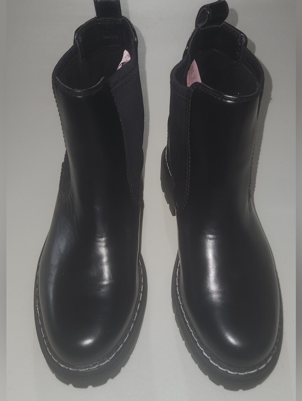 Women's Black Chelsea Boots - Sam & Libby Slip-On Style Size 6